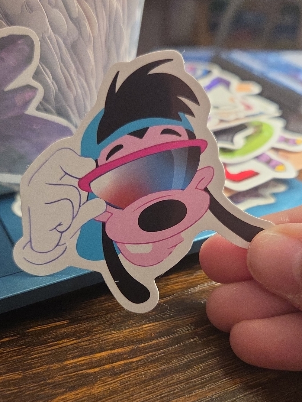 Pink Cartoon Sunglasses VR Sticker - Fun Electronics Accessory Goofy Movie
